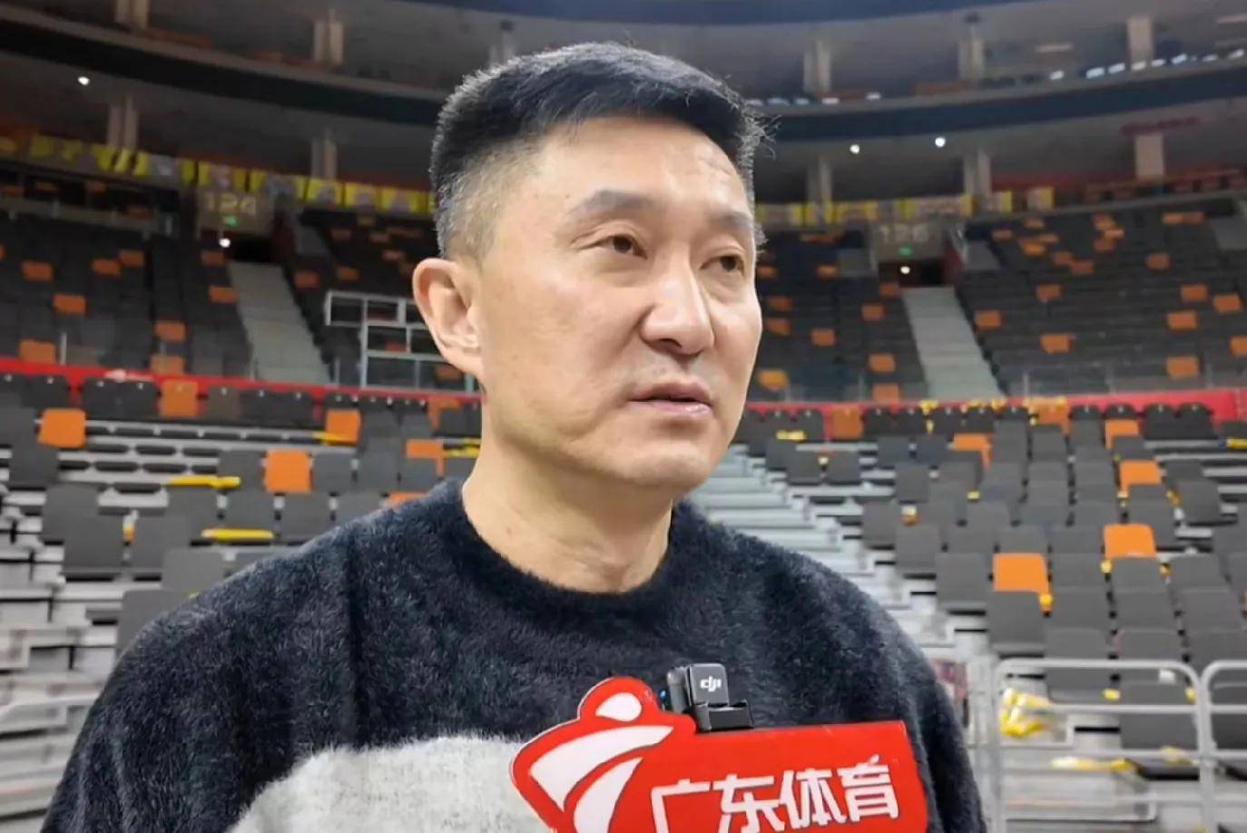 包含青岛队球员表现出色士气高涨的词条