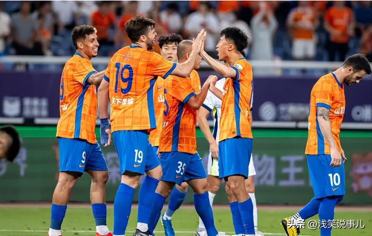 3-1，山东泰山终结2连败，泽卡双响，36岁邓卓翔率队2连胜终结(连山最新逮捕名单)