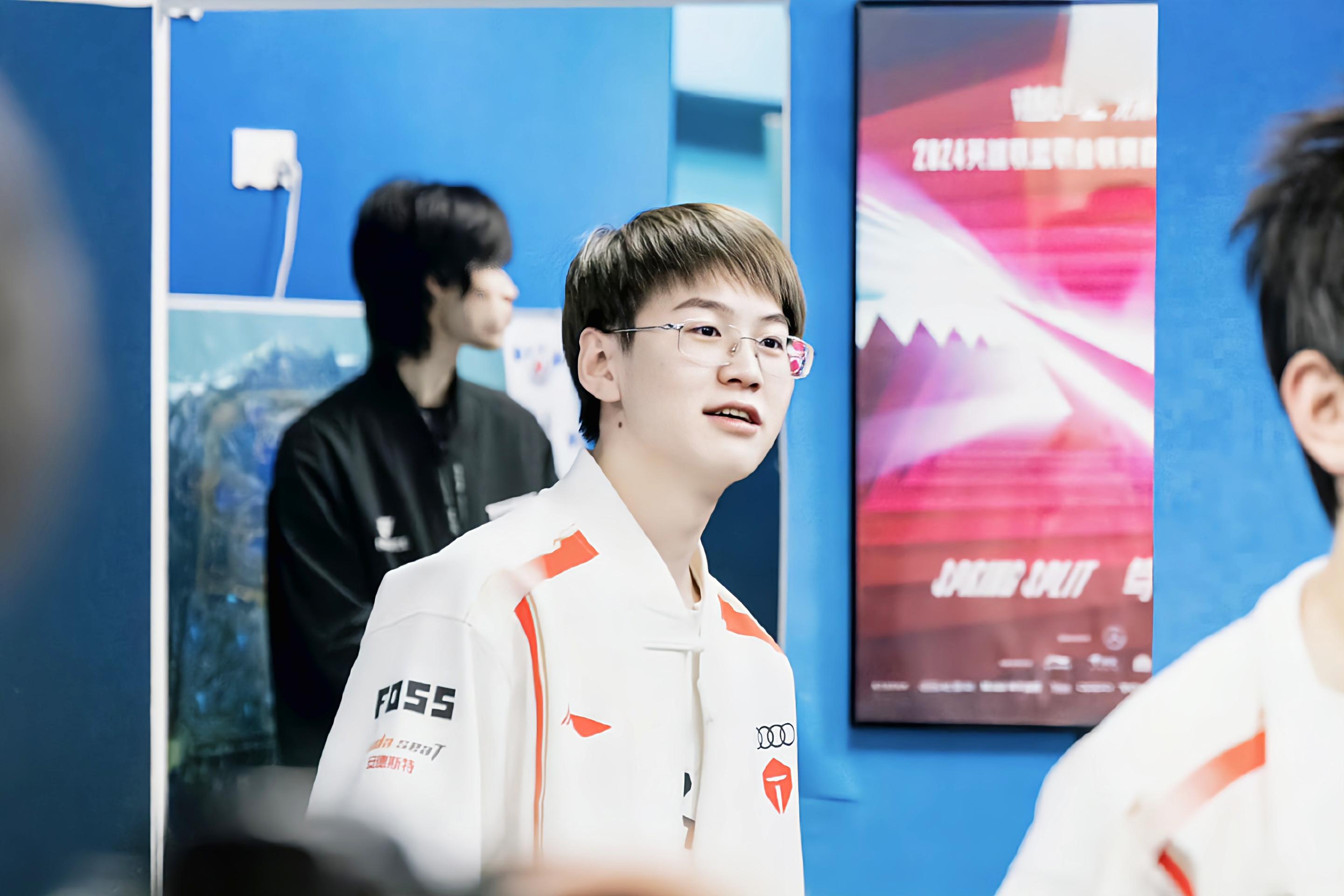 开云体育-LPL第二赛段常规赛三阵：TheShy、Xun、Scout、Hope、Crisp的简单介绍