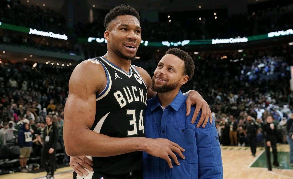 字母哥离开NBA雄鹿队的可能性大吗？(字母哥会续约雄鹿吗)