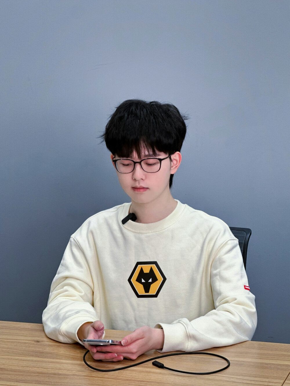 开云体育-狼队归期：前段时间他们训练赛用过游走孙策了，大家状态还不是很好，匍匐前进(匍匐前进的背景音乐下载)