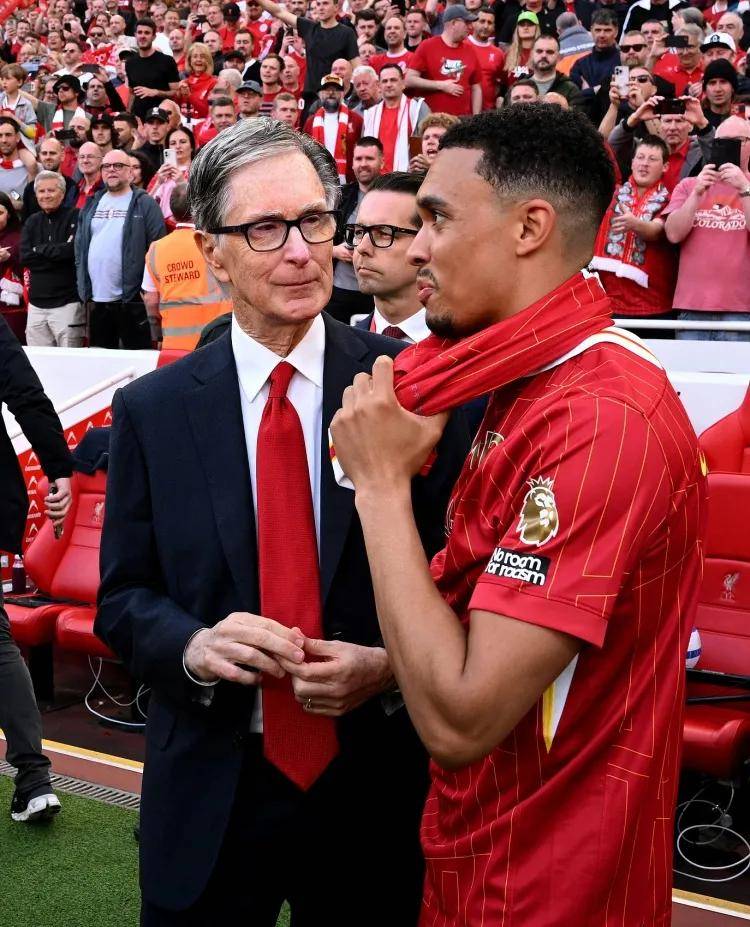 开云体育-关于ESPN：曼联和国米询价多纳鲁马，但球员首选留队的信息