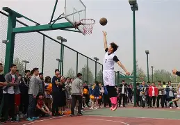 开云体育-本周末篮球联赛的看点在哪里？(篮球联赛时间表)